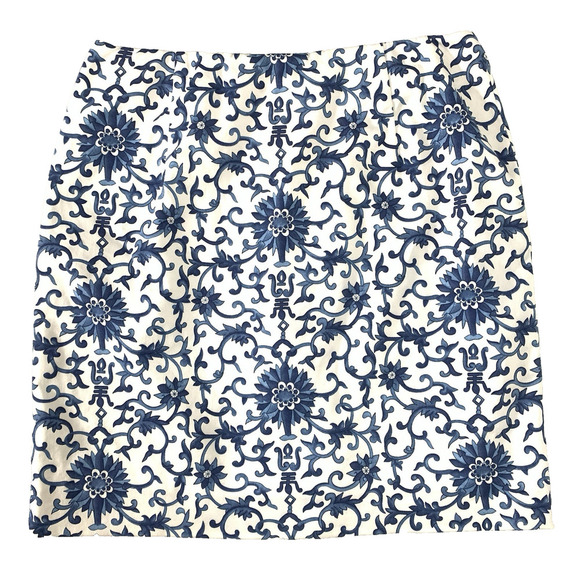 LAUREN RALPH LAUREN Floral Skirt 6P Petite Blue White Green Label Scroll EUC - Picture 1 of 4